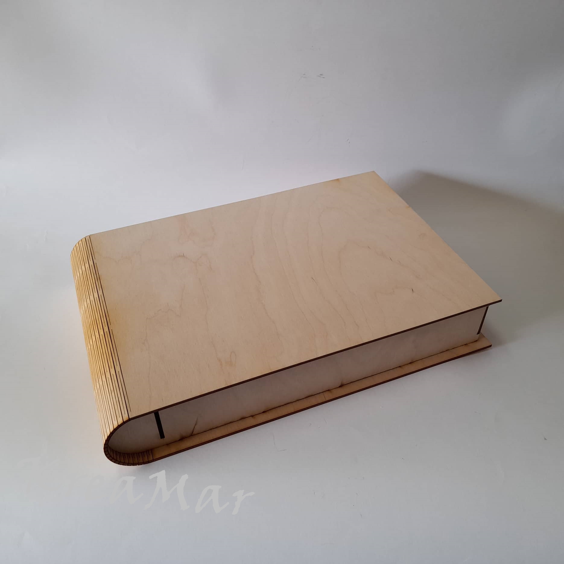 Drevená krabica - kniha (24x6,5x35cm)