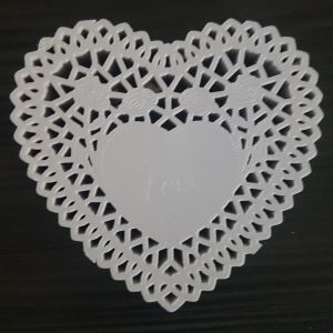 Tortový papier - srdce (15,5cm/1ks)